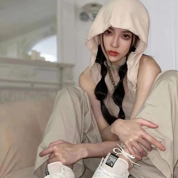 在江边